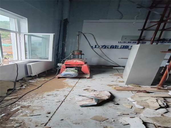 曲阜地基基础下沉墙体裂缝加固注浆顶升施工